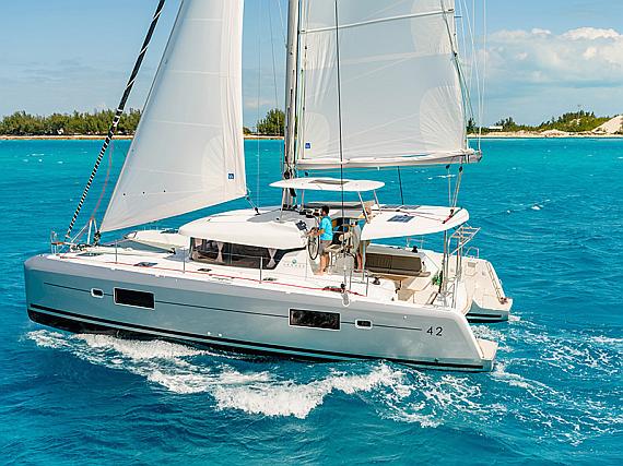 Bareboat Catamaran Lagoon 42 Aymeline - Dettagli