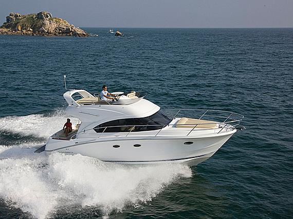 Bareboat Motor boat Beneteau Antares 36 Sveti Nikola - Dettagli