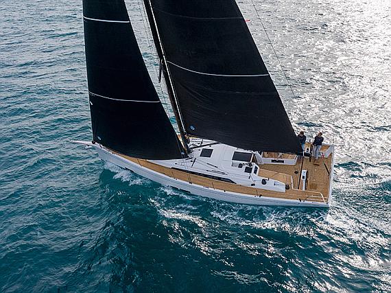 Bareboat Sail boat Grand Soleil 44 Sportski Vuk 44 - Dettagli