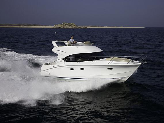 Bareboat Motor boat Beneteau Antares 36 Mandalina II - Dettagli