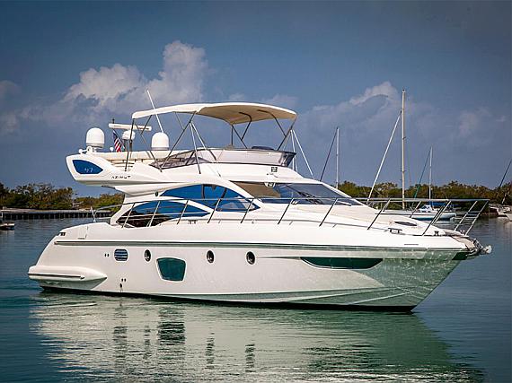 Bareboat Motor boat Azimut 47 Fly LUMA - Dettagli